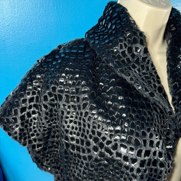 Faux Fur Black Bolero Formal Party Cover Up Small / Medium Shiny Animal Print - Picture 4 of 8